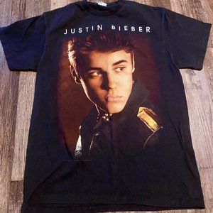 Justin Bieber Concert Tshirt Believe Tour 2012/2013 Size Medium Adult